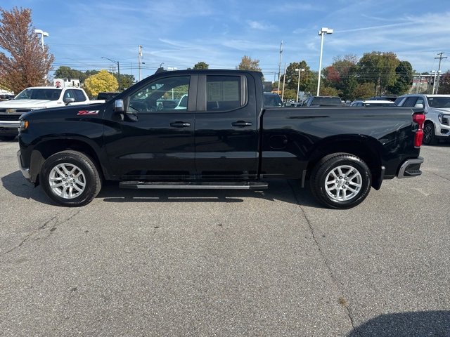 2019 Chevrolet Silverado 1500 LT photo 3