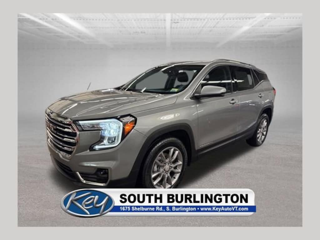 Used 2024 GMC Terrain SLT SUV