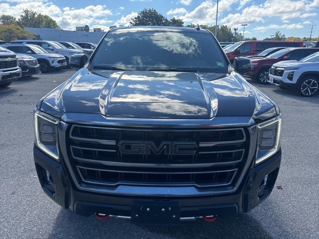 2023 Gmc Yukon AT4 photo 2