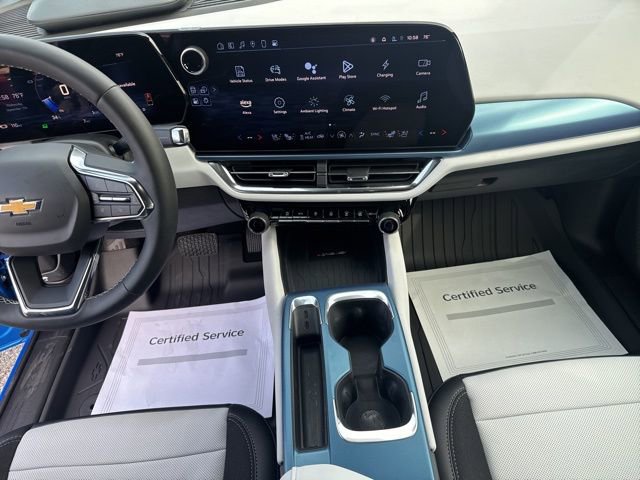 2025 Chevrolet Equinox EV LT - Photo 18