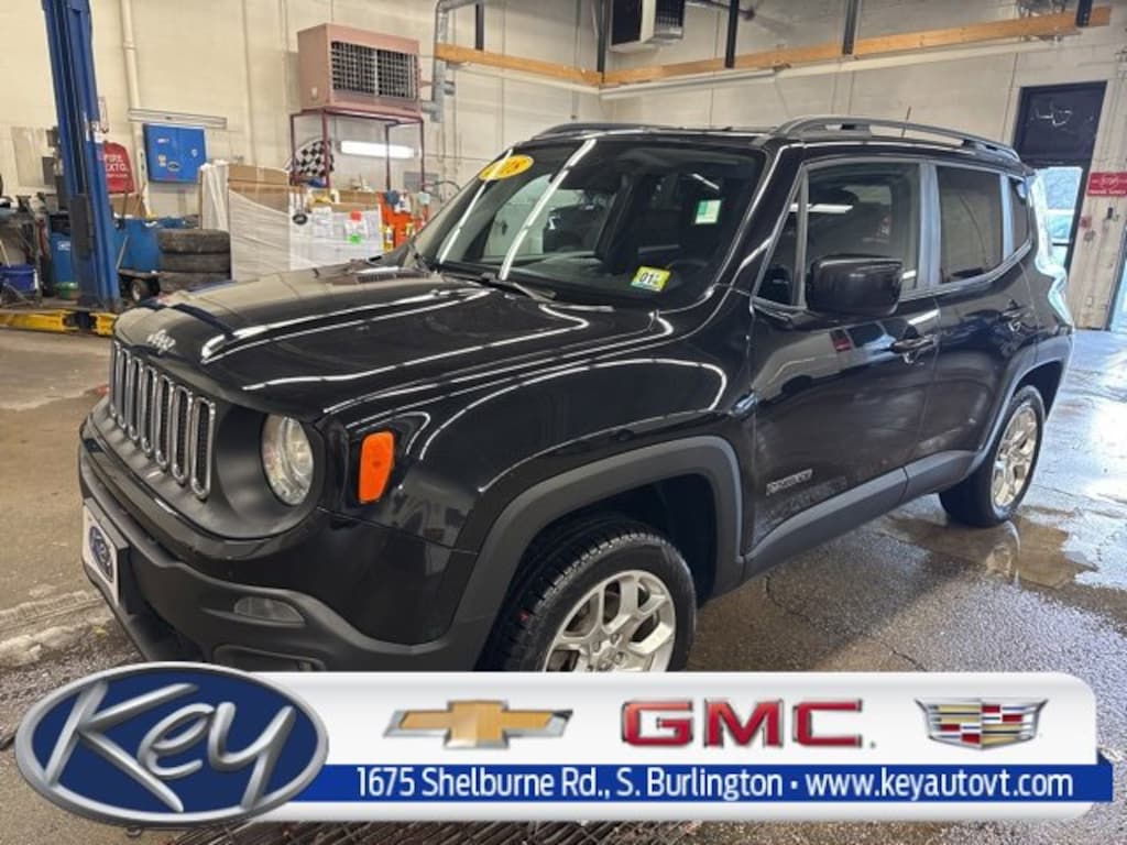 Used 2018 Jeep Renegade Latitude 4x4 SUV