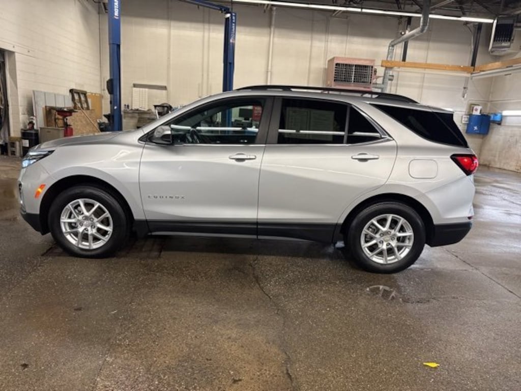 Used 2022 Chevrolet Equinox LT SUV