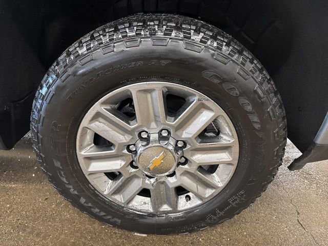 2026 Chevrolet Silverado 2500 HD High Country - Photo 10