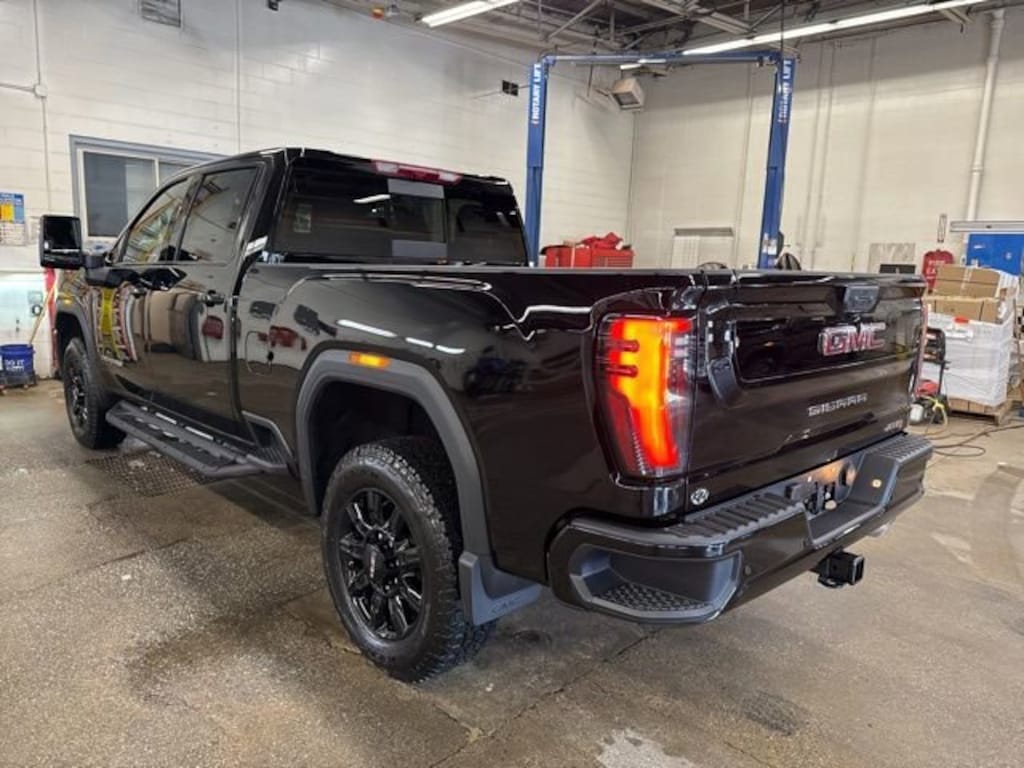 New 2026 GMC Sierra 2500 HD AT4 Truck Crew Cab