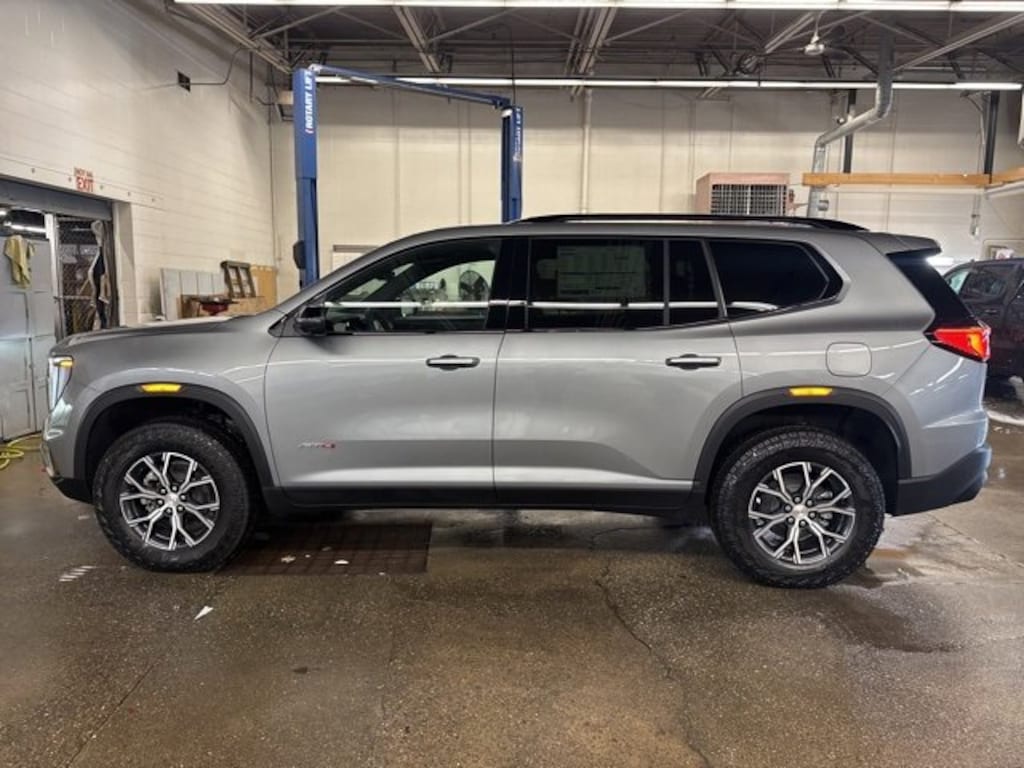 New 2026 GMC Acadia AT4 SUV