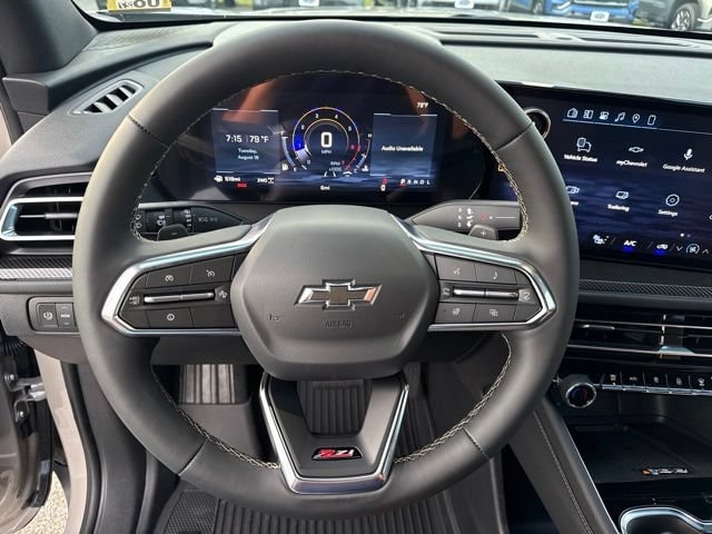 2027 Chevrolet Traverse Z71 - Photo 13