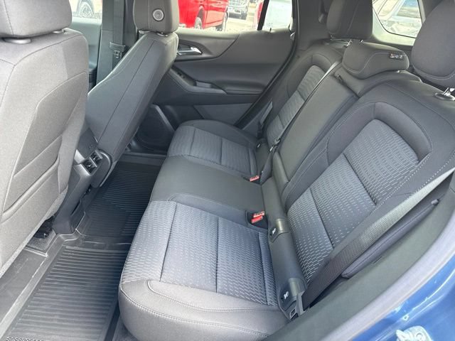 2027 Chevrolet Equinox LT - Photo 23
