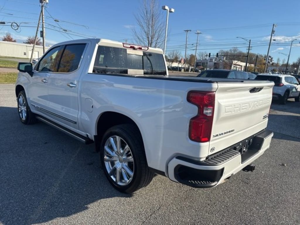 Used 2023 Chevrolet Silverado 1500 High Country Truck Crew Cab
