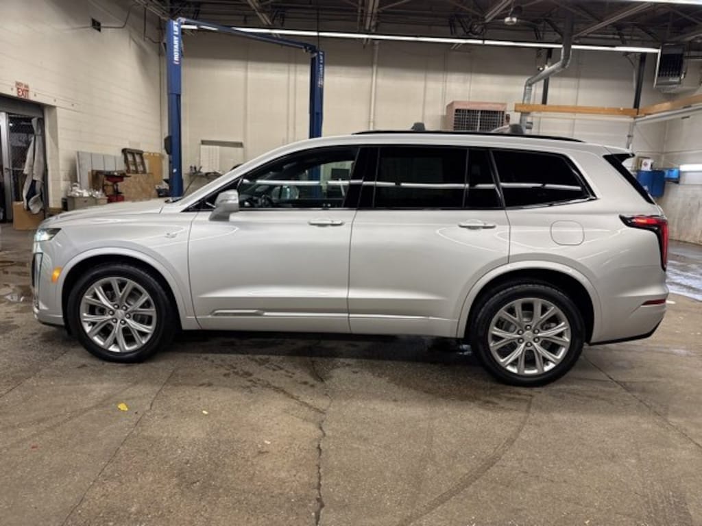 Used 2020 CADILLAC XT6 Sport SUV