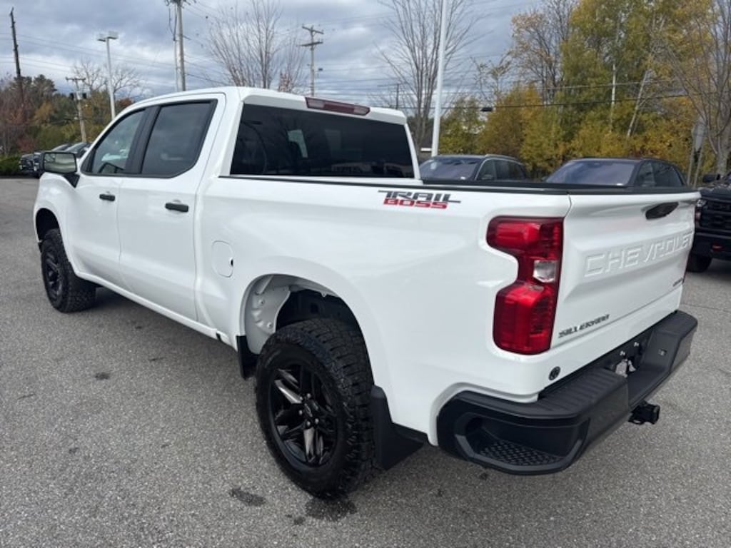New 2026 Chevrolet Silverado 1500 Custom Trail Boss Truck Crew Cab
