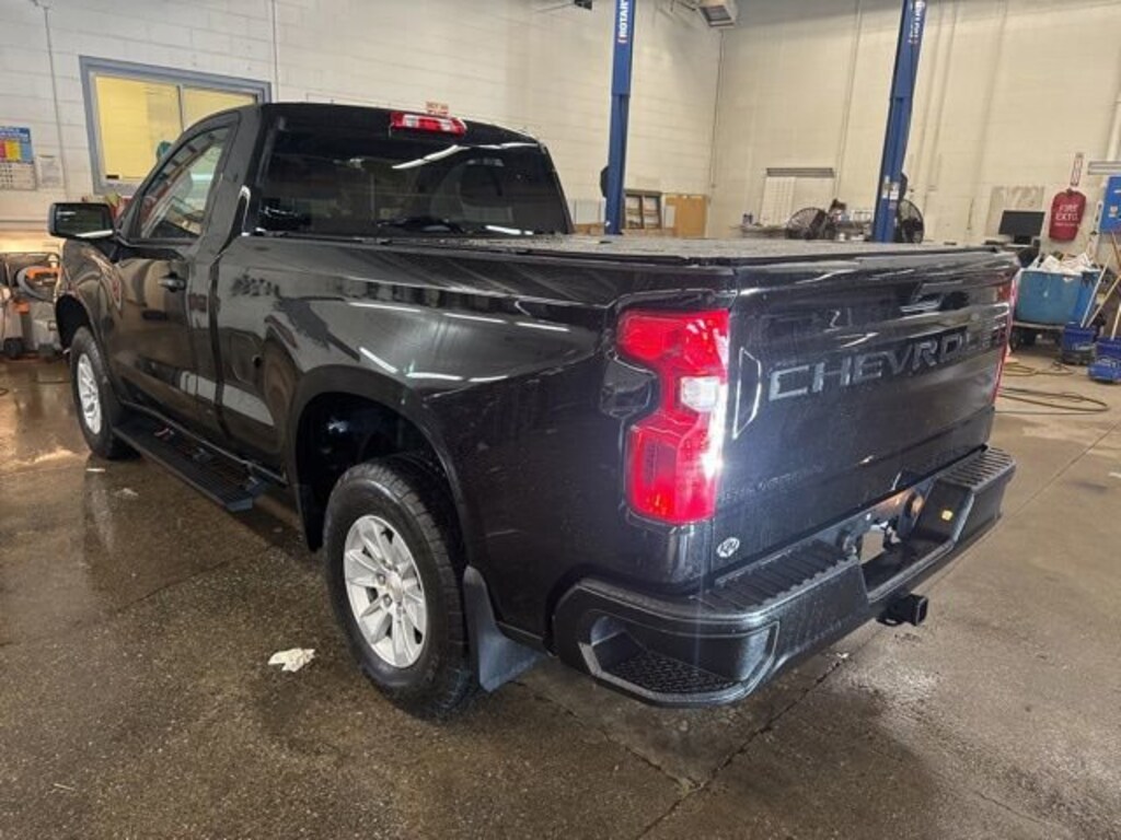 Used 2025 Chevrolet Silverado 1500 WT Truck Regular Cab