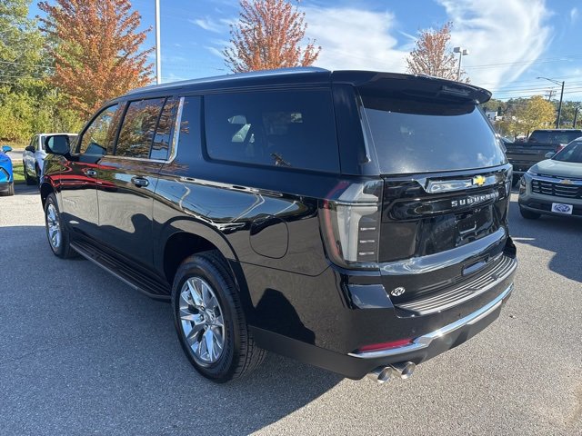 2026 Chevrolet Suburban Premier photo 4