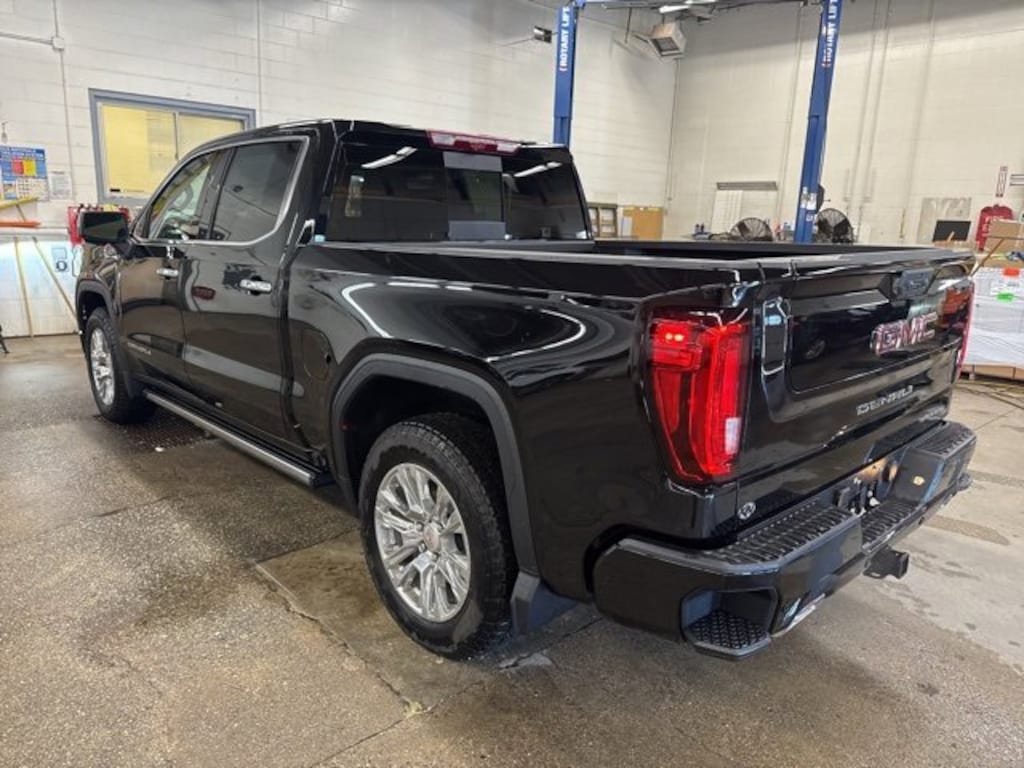 New 2026 GMC Sierra 1500 Denali Truck Crew Cab