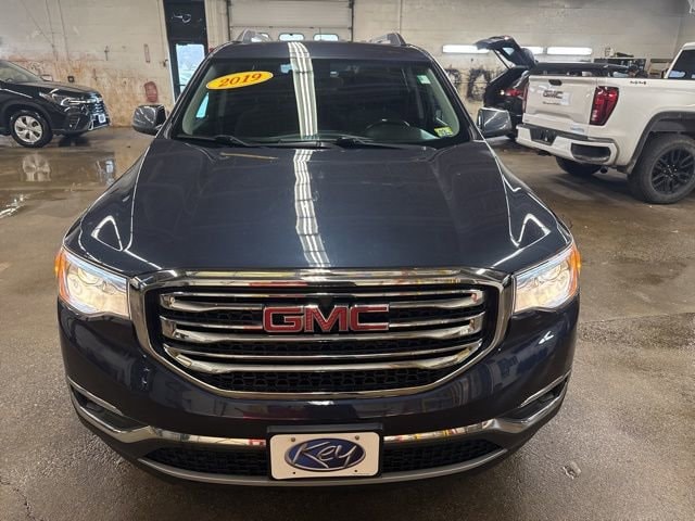 Used 2019 GMC Acadia SLE-2 with VIN 1GKKNSLS4KZ127470 for sale in South Burlington, VT