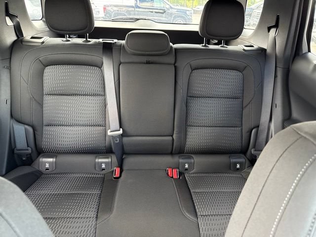 2027 Chevrolet Equinox LT - Photo 29