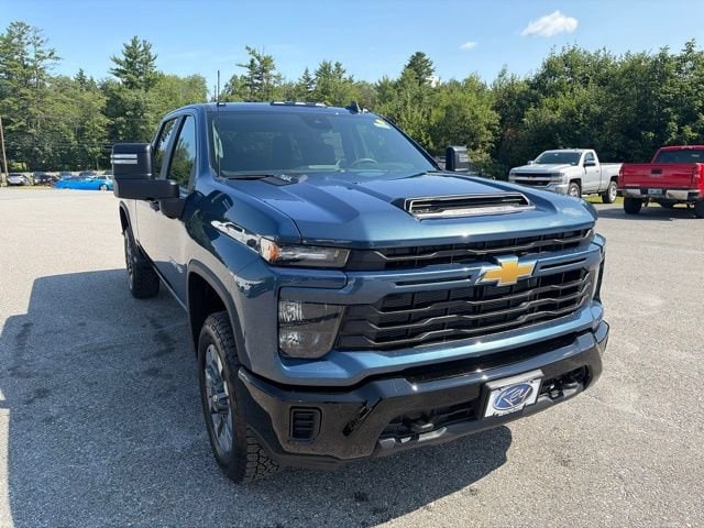 2026 Chevrolet Silverado 2500 HD Custom - Photo 9