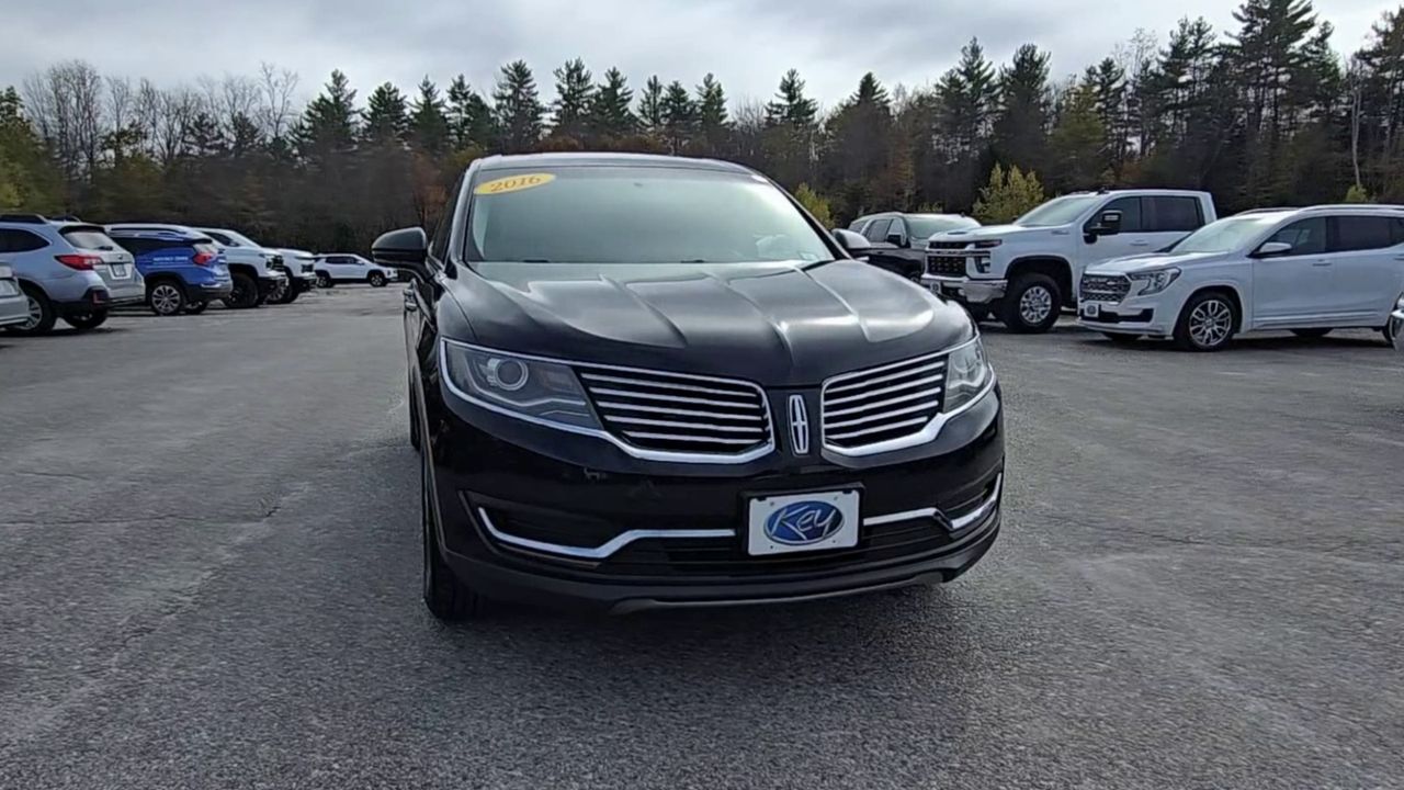 2016 Lincoln MKX Select photo 2