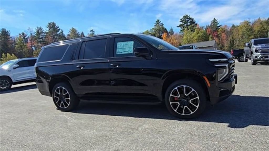 New 2025 Chevrolet Suburban RST SUV