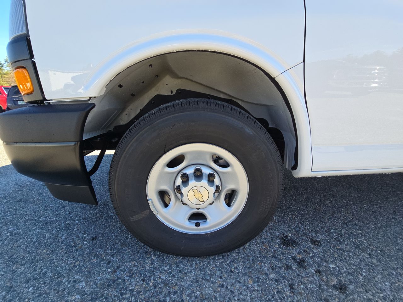 2025 Chevrolet Express Cargo Work Van - Photo 66