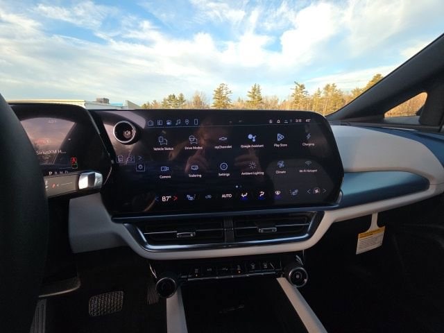 2026 Chevrolet Equinox EV 2LT - Photo 10