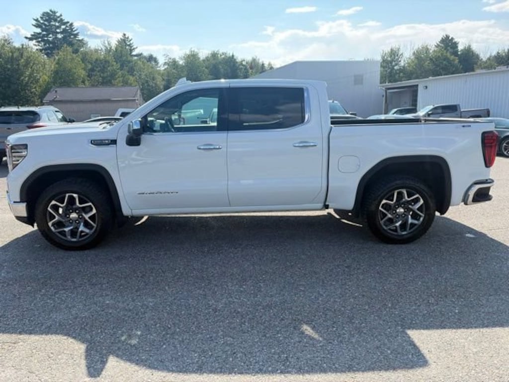 Used 2024 GMC Sierra 1500 SLT Truck Crew Cab