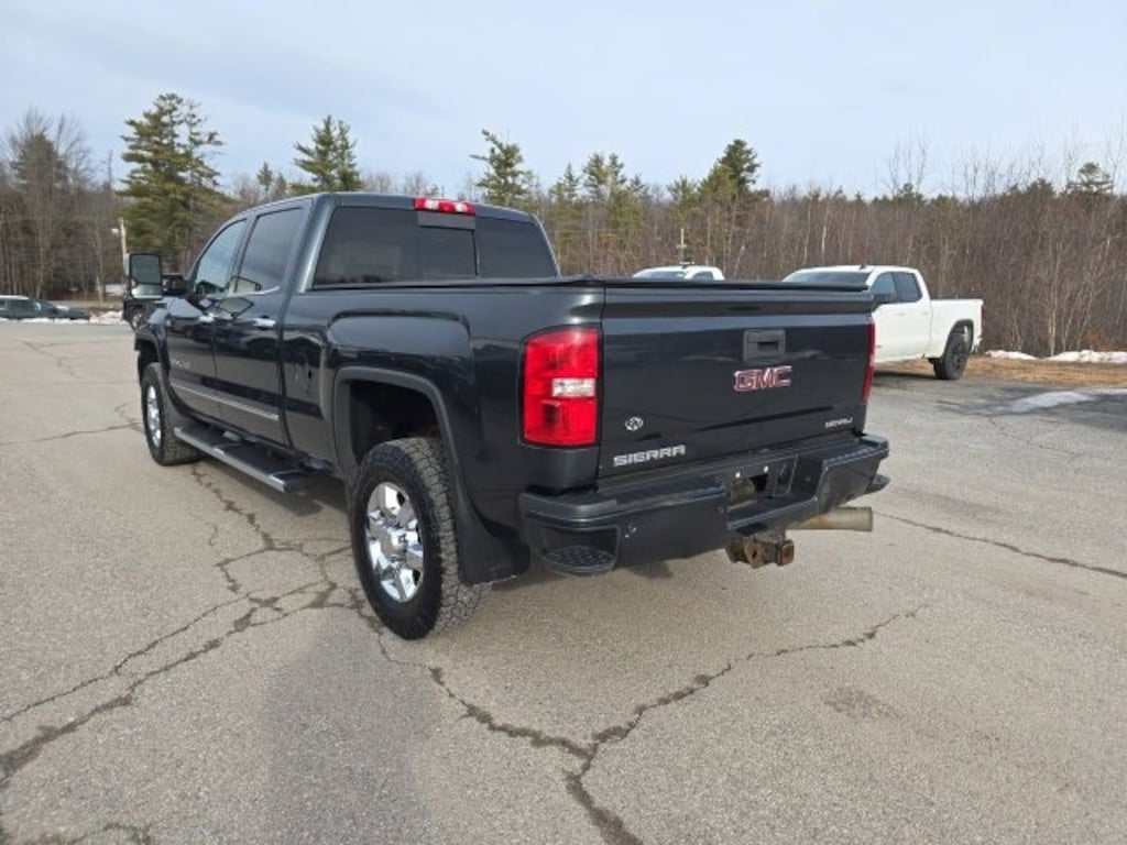 Used 2017 GMC Sierra 3500 HD Denali Truck Crew Cab