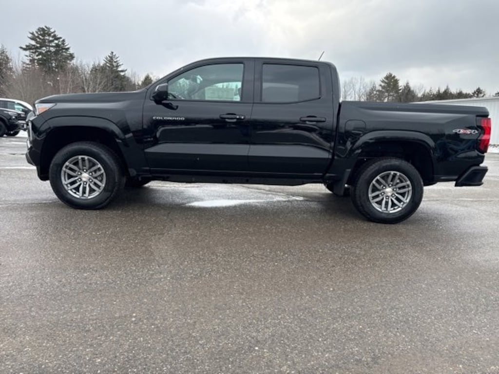 New 2026 Chevrolet Colorado LT Truck