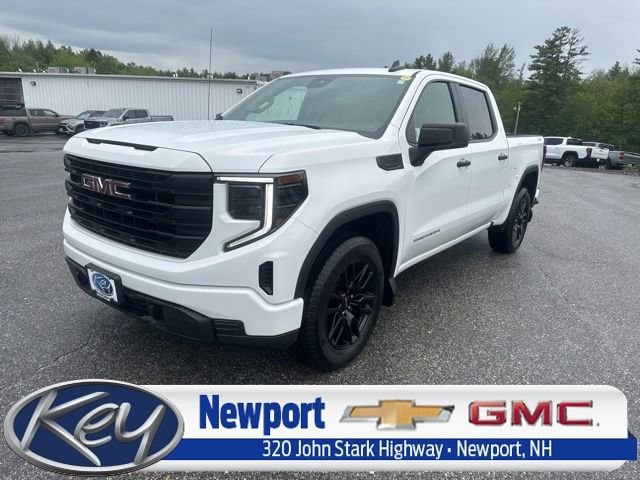 2024 GMC Sierra 4WD Crew Cab Short Box Pro's photo