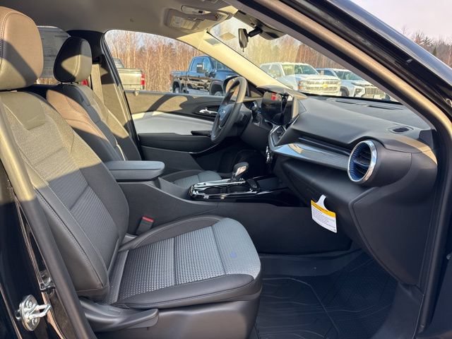 2026 Chevrolet Trax LT - Photo 36