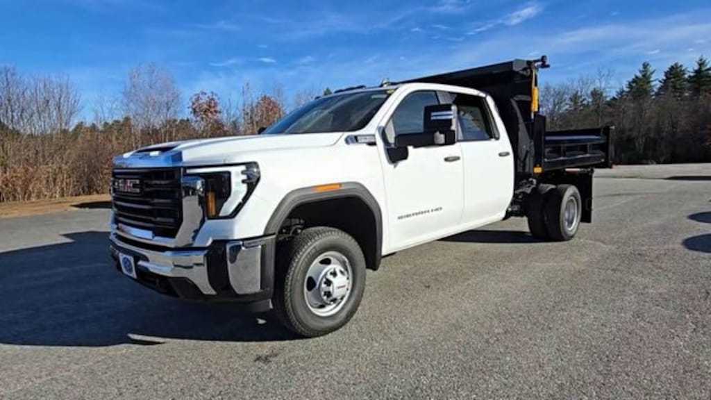 New 2025 GMC Sierra 3500 HD Chassis Cab Pro Truck
