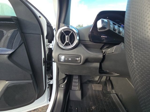 2026 Chevrolet Blazer EV LT - Photo 17