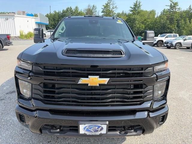 2026 Chevrolet Silverado 2500 HD Custom - Photo 2