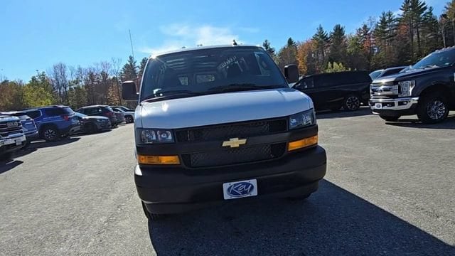 2025 Chevrolet Express Cargo Work Van - Photo 3