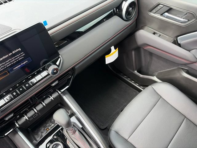 2026 Chevrolet Colorado Z71 - Photo 14