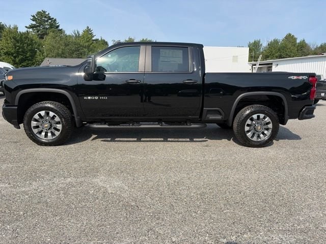 2026 Chevrolet Silverado 2500 HD Custom - Photo 3