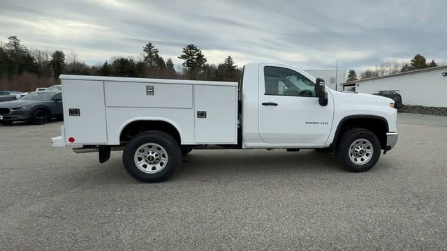 2025 Chevrolet Silverado 3500 HD Work Truck - Photo 9