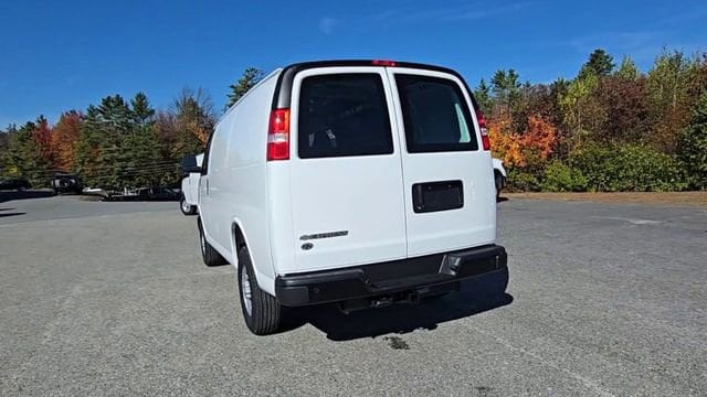 2025 Chevrolet Express Cargo Work Van - Photo 7