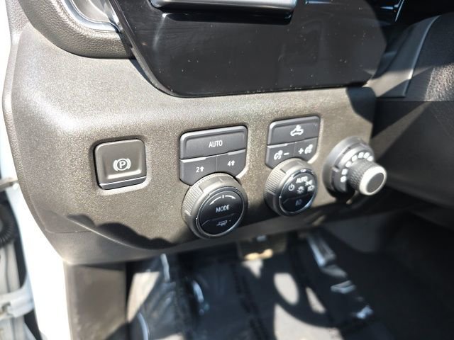 2022 Chevrolet Silverado 1500 RST - Photo 26