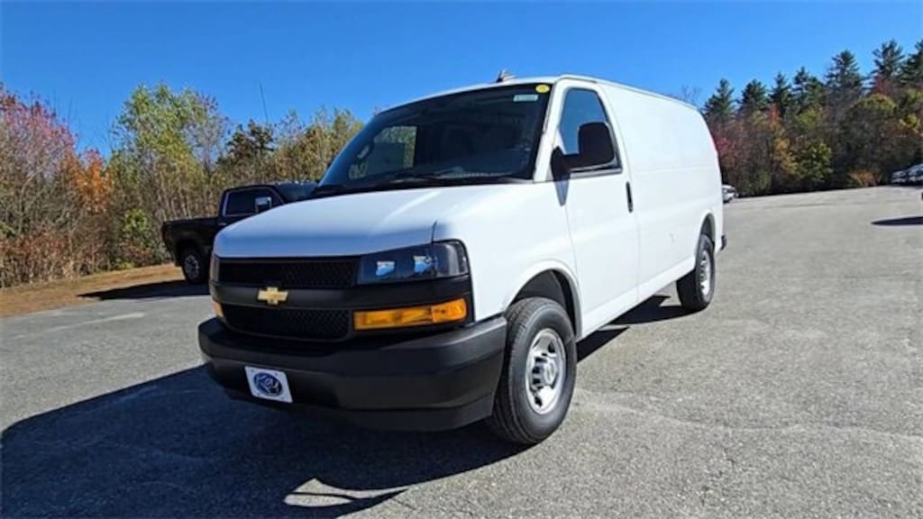 New 2025 Chevrolet Express Cargo 2500 WT Van