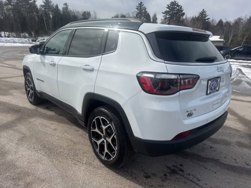 Used 2025 Jeep Compass Limited 4x4 SUV