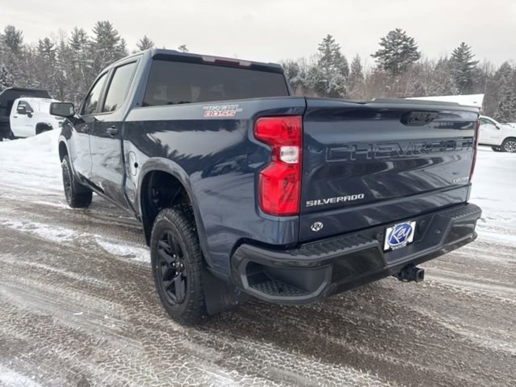 Used 2022 Chevrolet Silverado 1500 Custom Trail Boss Truck Crew Cab