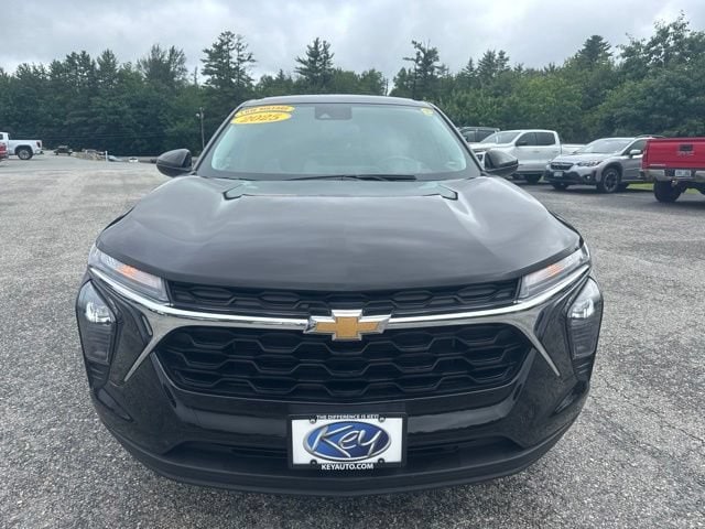 Used 2018 Chevrolet Trax LS with VIN 3GNCJKSB5JL332130 for sale in Newport, NH