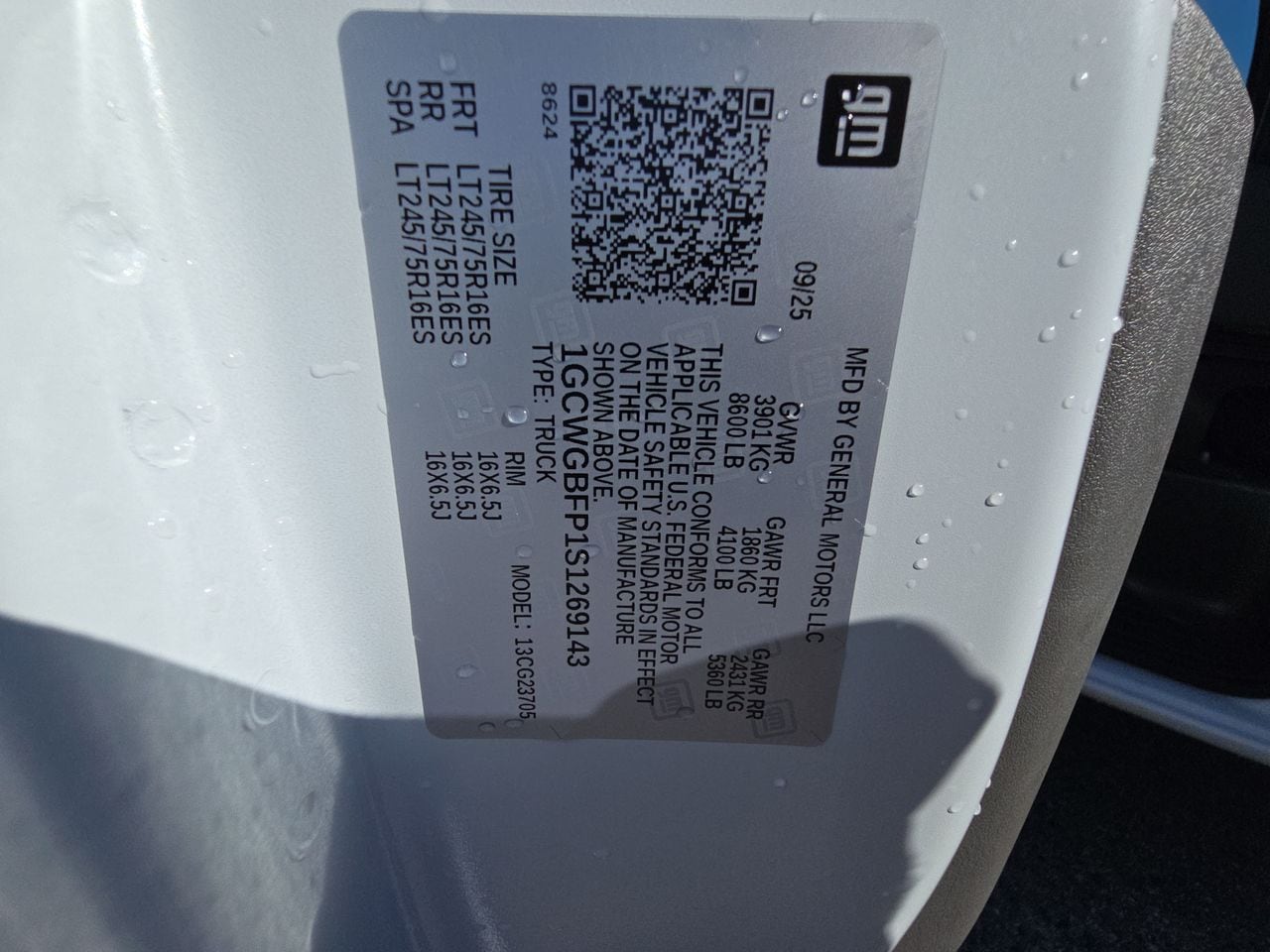 2025 Chevrolet Express Cargo Work Van - Photo 67