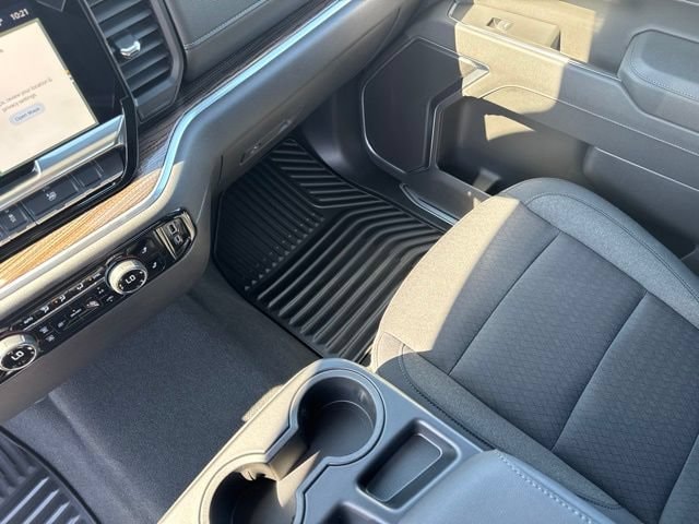 2026 Chevrolet Silverado 1500 LT - Photo 14