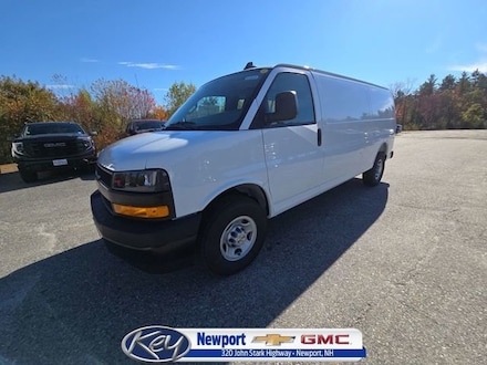 2025 Chevrolet Express Cargo WT Van
