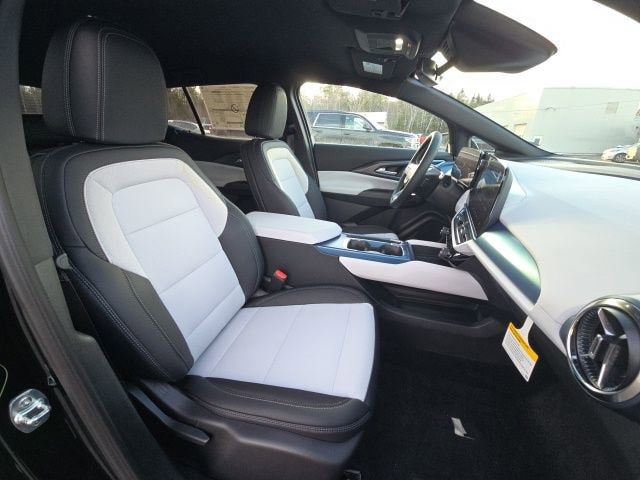 2026 Chevrolet Equinox EV 2LT - Photo 28