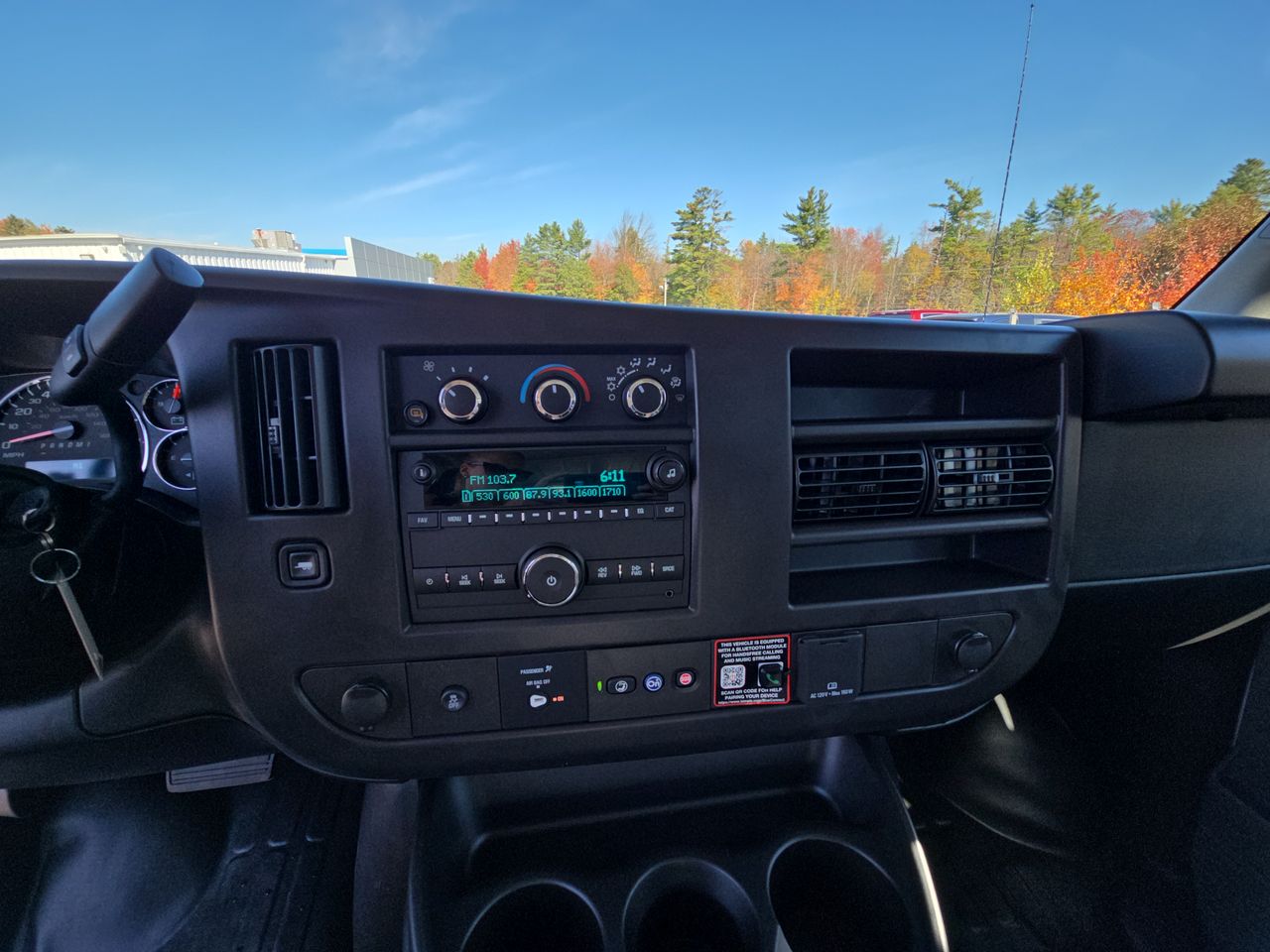 2025 Chevrolet Express Cargo Work Van - Photo 45