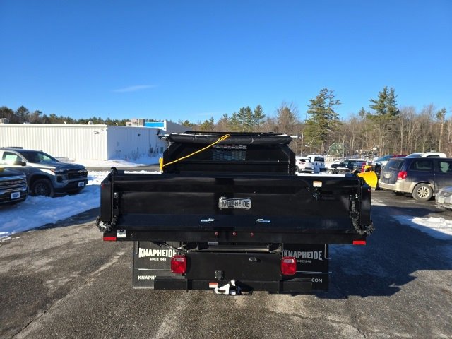 2025 Chevrolet Silverado 3500HD Work Truck photo 4