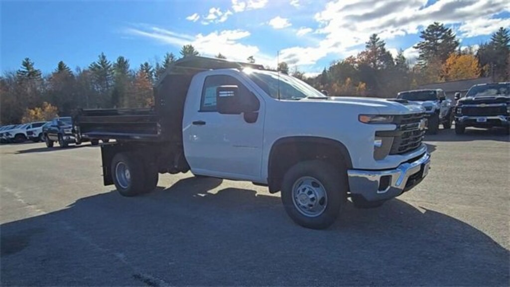 New 2025 Chevrolet Silverado 3500 HD Chassis Cab Work Truck Truck