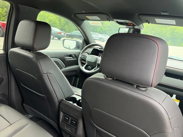 2026 Chevrolet Colorado Z71 - Photo 34